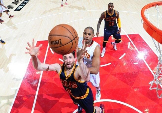 表现出了惊 表现出了惊