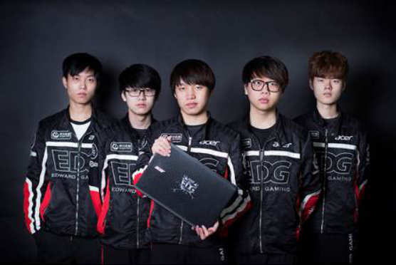 类具强叙事 类具强叙事